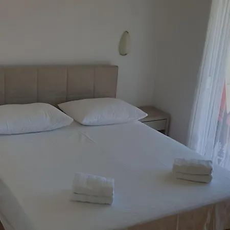 Mastelic 1 Apartment Trogir