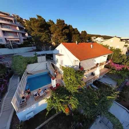 Apartment Mastelic 1 Trogir