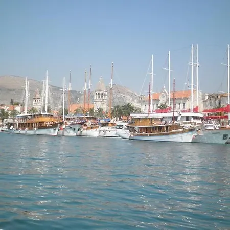 Mastelic 1 * Trogir